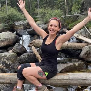 Meet your Posher, Kayla